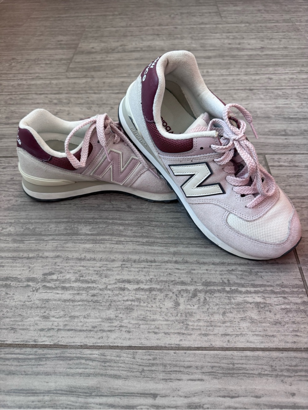 New Balance Women's Light Pink & Maroon Retro Runner